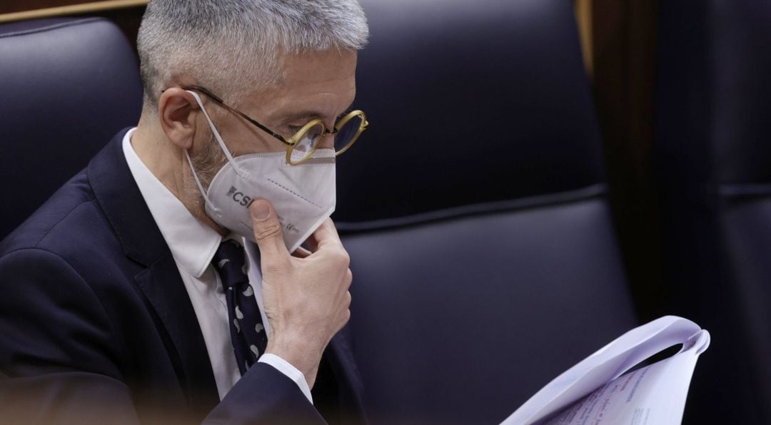 El ministro del Interior, Fernando Grande-Marlaska, en una sesión de control al Gobierno en el Congreso de los Diputados,