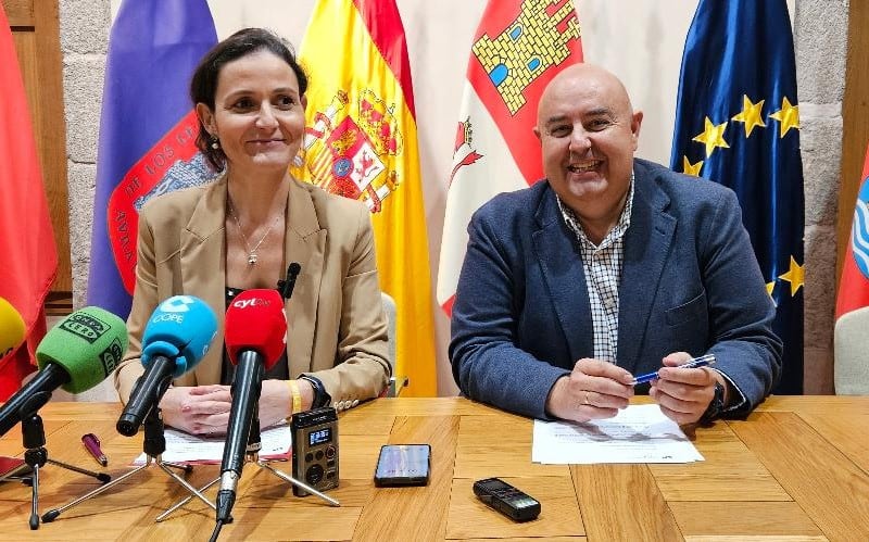 Sonsoles Prieto y Carlos López, responsables del área de Turismo del Ayuntamiento