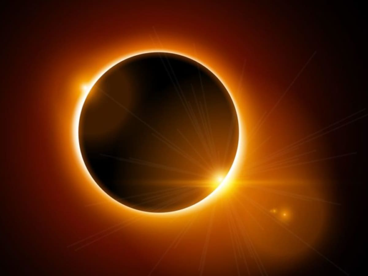 La excepcional tríada de eclipses en el cielo leonés