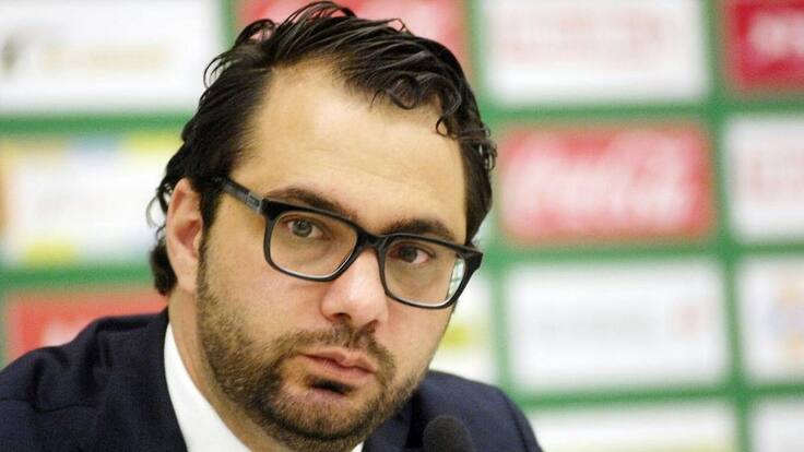 Víctor Orta, director deportivo del Leeds: "Bogusz va a sorprender a muchos en España"