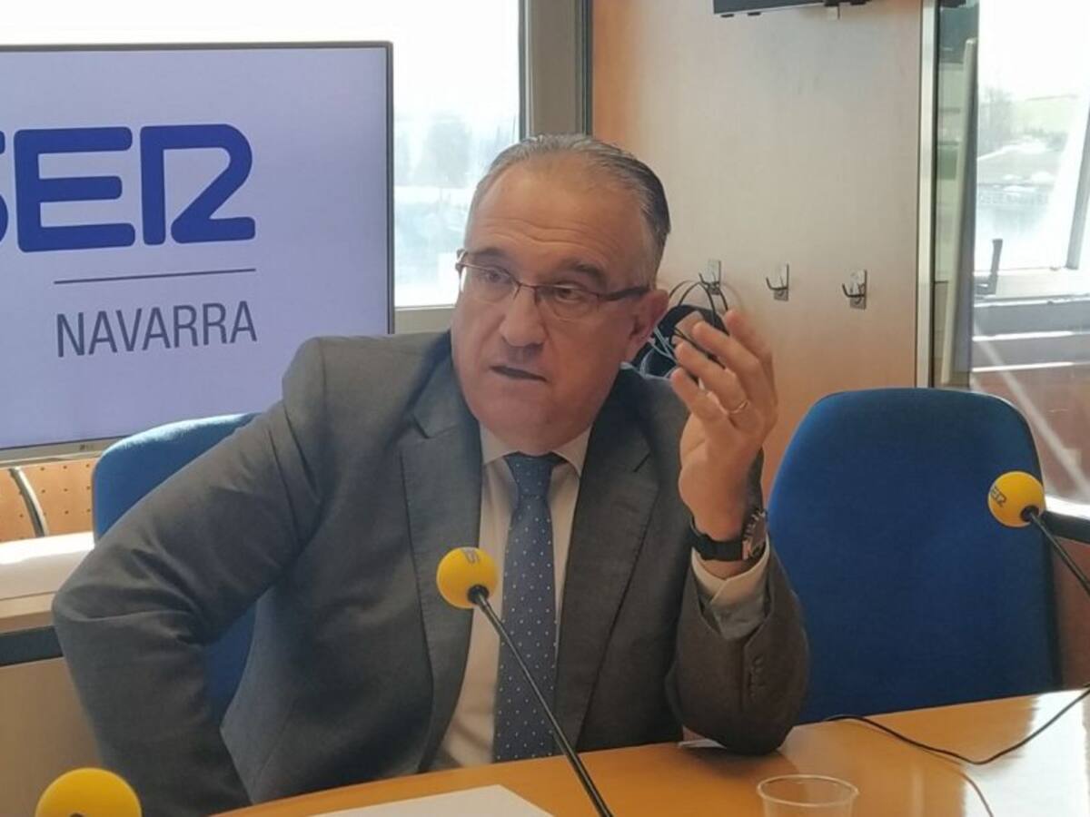 Enrique Maya cree que hay tiempo para paralizar la construcción de viviendas en la Ripa de Beloso