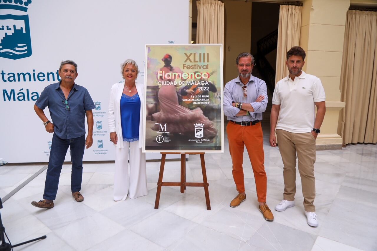 El Festival ha sido presentado hoy por la concejala de Fiestas, Teresa Porras, y el diputado de Cultura de la Diputación, Víctor González junto a artistas participantes