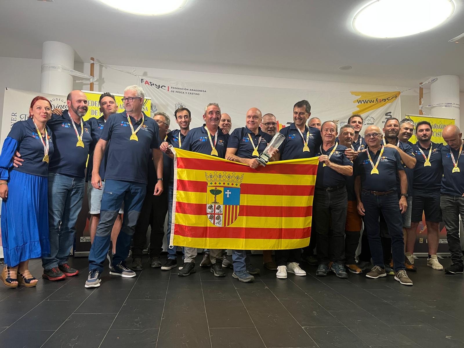 Equipo de Aragón campeón de pesca