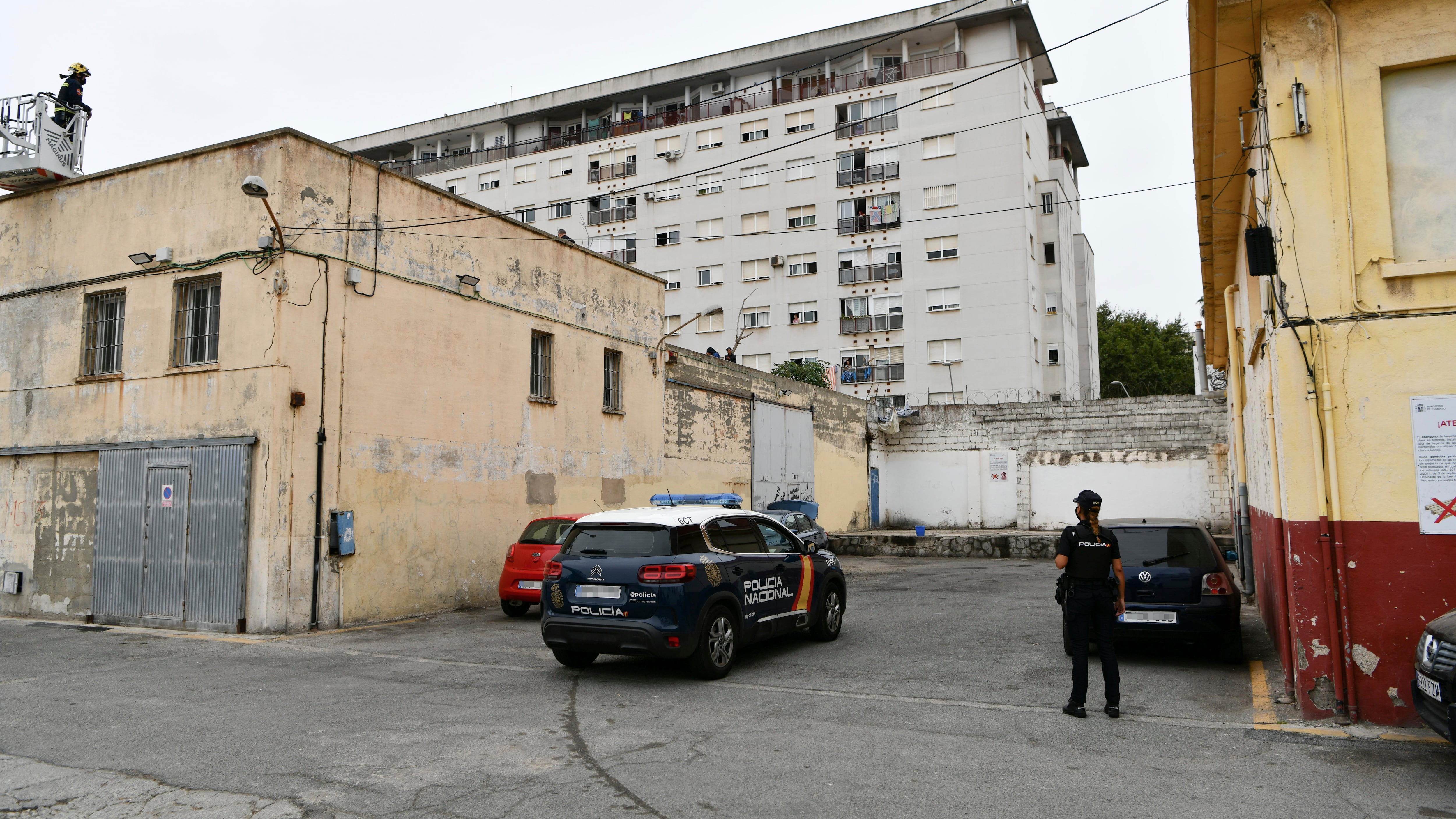 Imagen de archivo de una policía en Ceuta