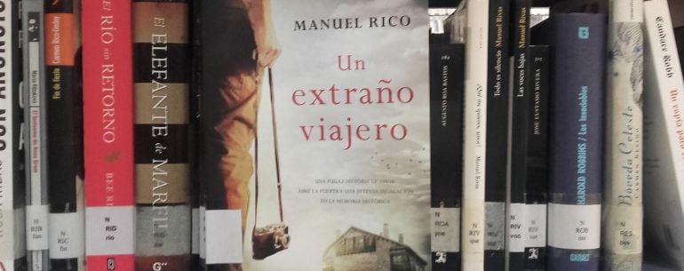 El libro está en la sección de préstamos de las bibliotecas municipales de Cuenca.