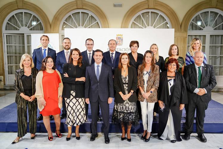 Diputación acoge la presentación de UNIPROSAL, la Unión de Profesionales Sanitarios de Almería.