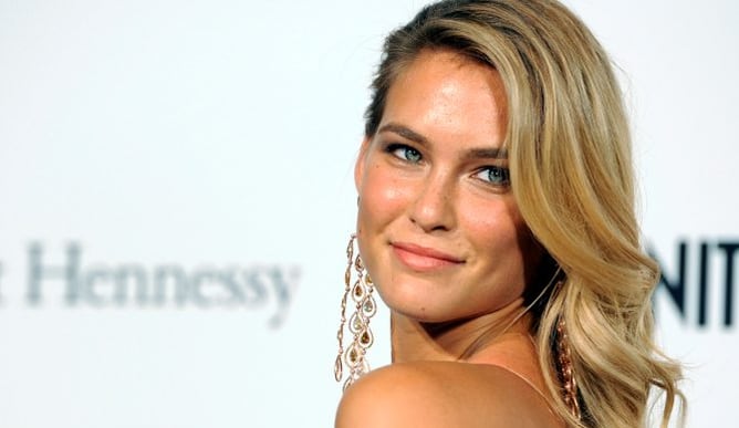 Los lectores de la revista Maxim han elegido a Bar Refaeli como la mujer más sexy de 2012