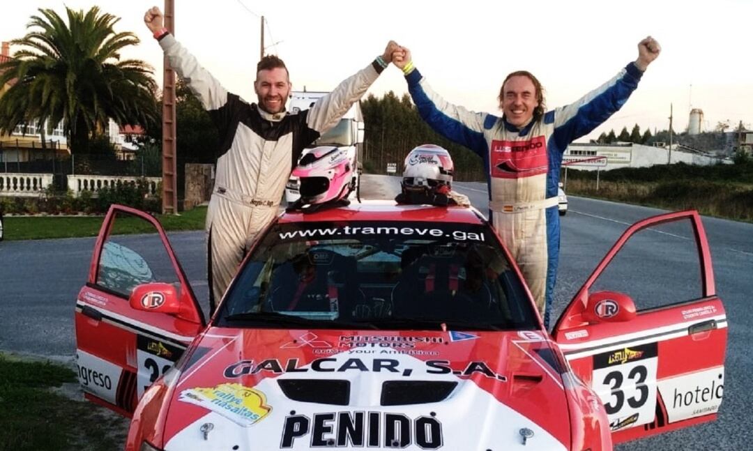 Sergio Cancela y Luis Penido, exultantes tras concluir el Rías Altas