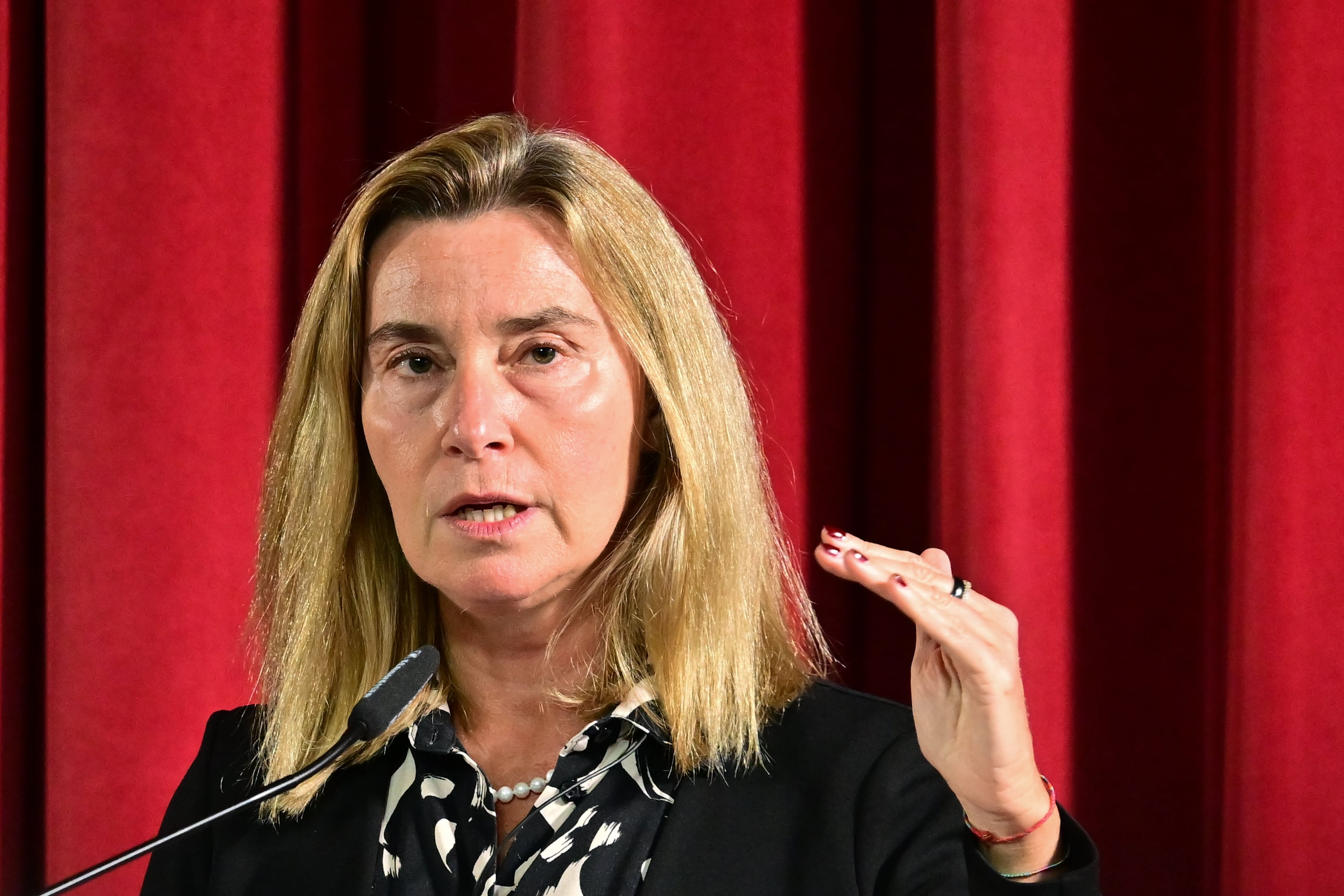 Federica Mogherini, ex Alta Representante de la UE para Asuntos Exteriores, interviene durante la primera "Conferencia Anual de Europaeum" en la Freie Universität Berlin