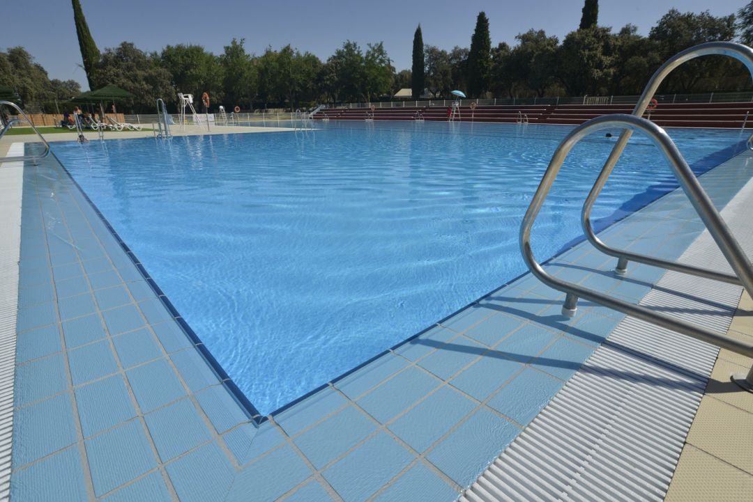 Las instalaciones del parque deportivo, preparadas para el disfrute de sus usuarios este verano