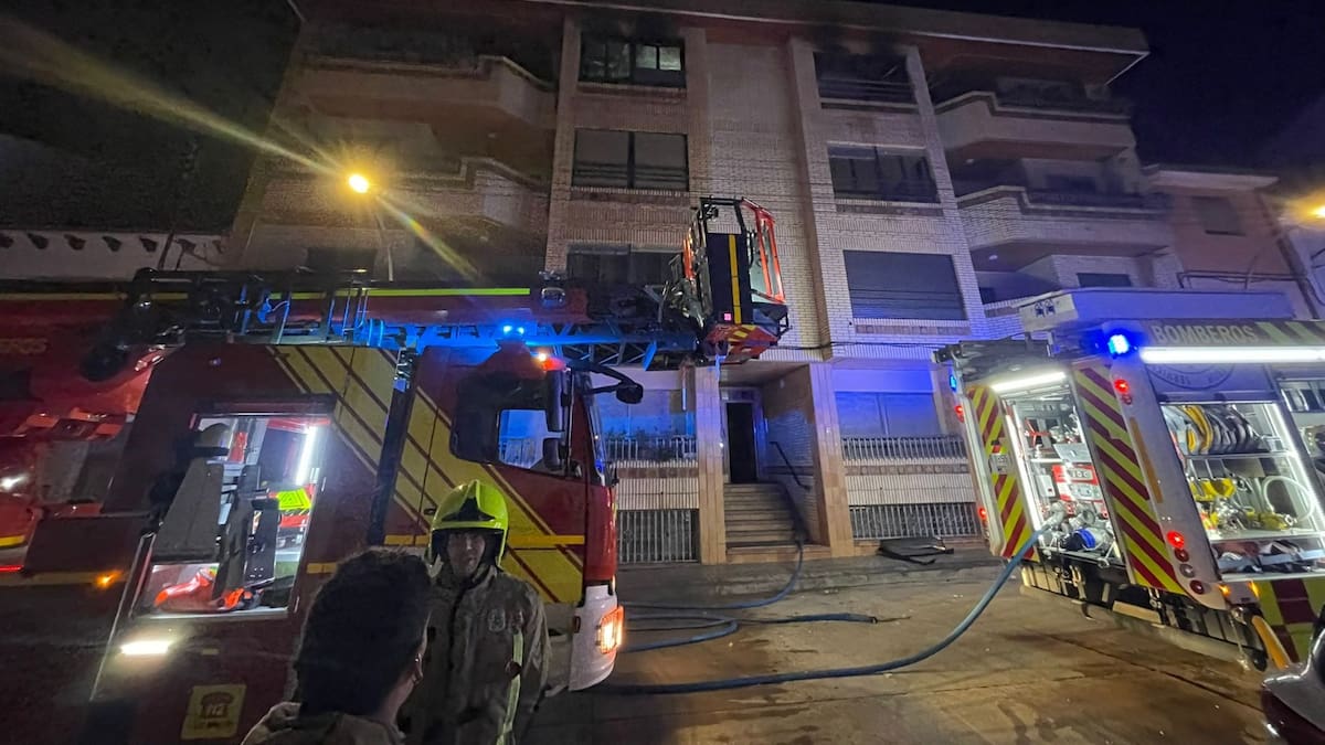 La mujer herida en el incendio de una vivienda en Ayerbe sigue estable en la UCI del San Jorge