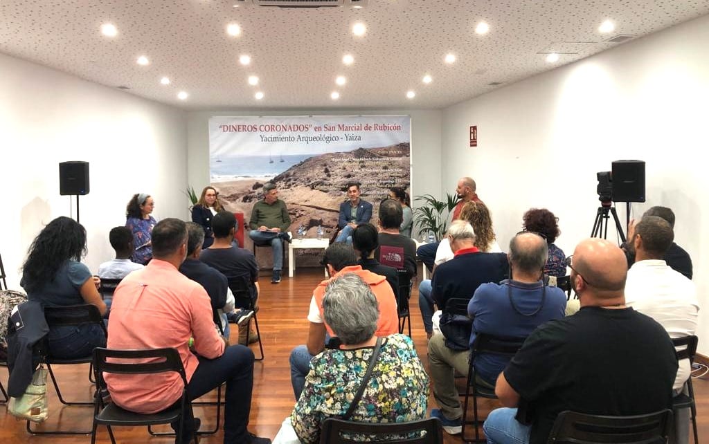 Coloquio de difusión científica con la participación de las dos directoras del proyecto de investigación del yacimiento de Rubicón, en Lanzarote.