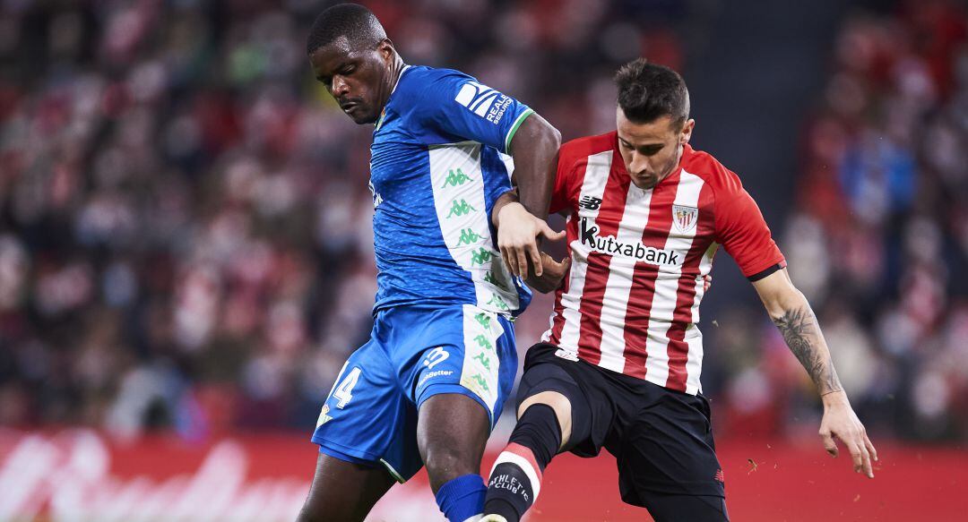 Álex Berenguer, durante el partido ante el Betis