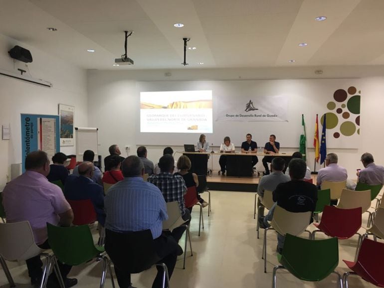 Reunión de la candidatura del Geoparque del Cuaternario en Guadix (Granada)