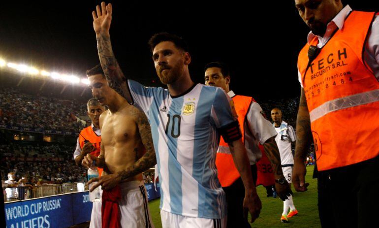 Leo Messi, al término del último partido de Argentina contra Chile.