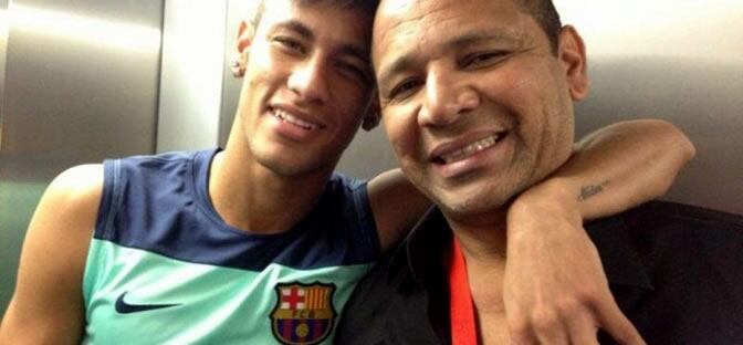 Neymar, junto a su padre