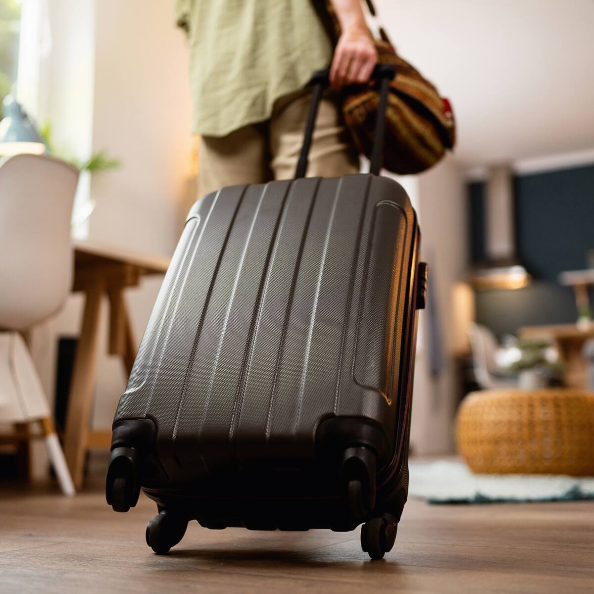 La Comunidad y Airbnb eliminan 2.000 alojamientos turísticos irregulares en la Región de Murcia