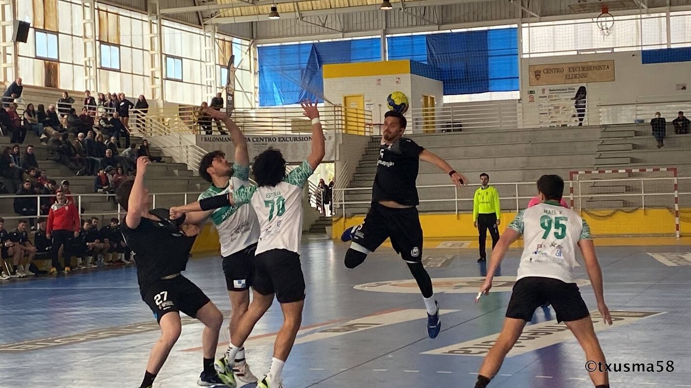 El Elda - C.E.E. viaja a Cataluña para sentenciar la permanencia