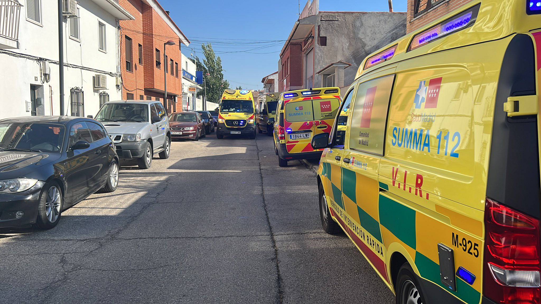 Los servicios sanitarios trabajando en el lugar del tiroteo