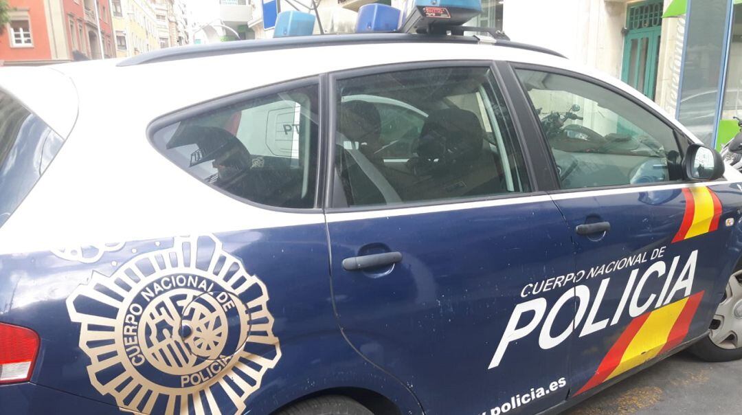 Vehículo de la Policía Nacional