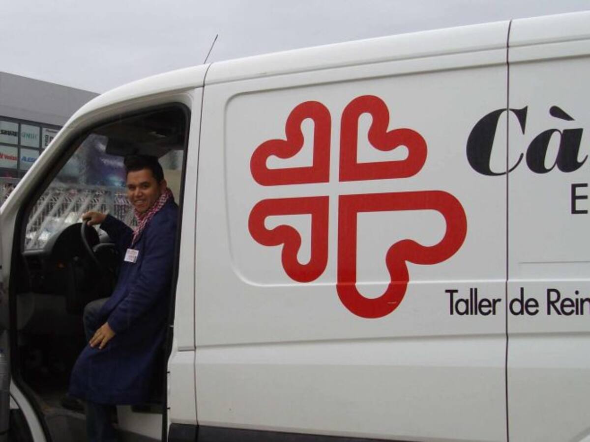 El Consell incrementa un 9% su aportación al comedor y el centro de día de Cáritas