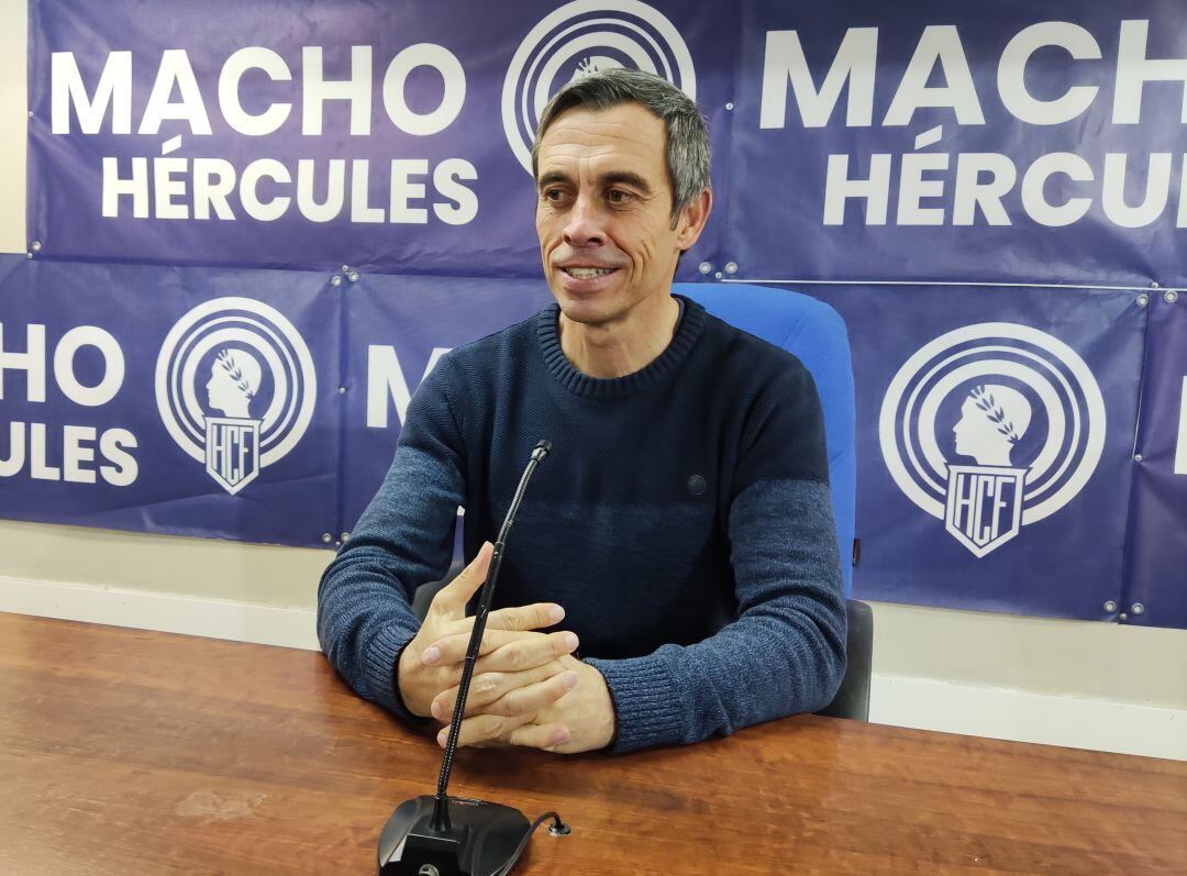Carmelo del Pozo, en la sala de prensa del Rico Pérez