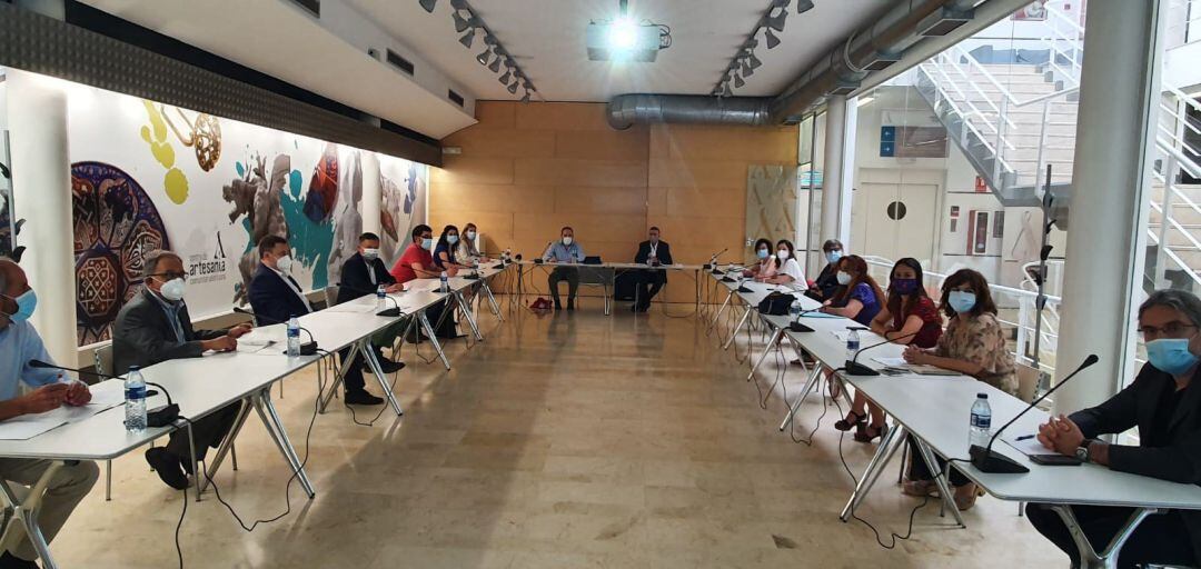 Constituido el Observatorio del Trabajo Decente, un instrumento para corregir sus "desequilibrios"