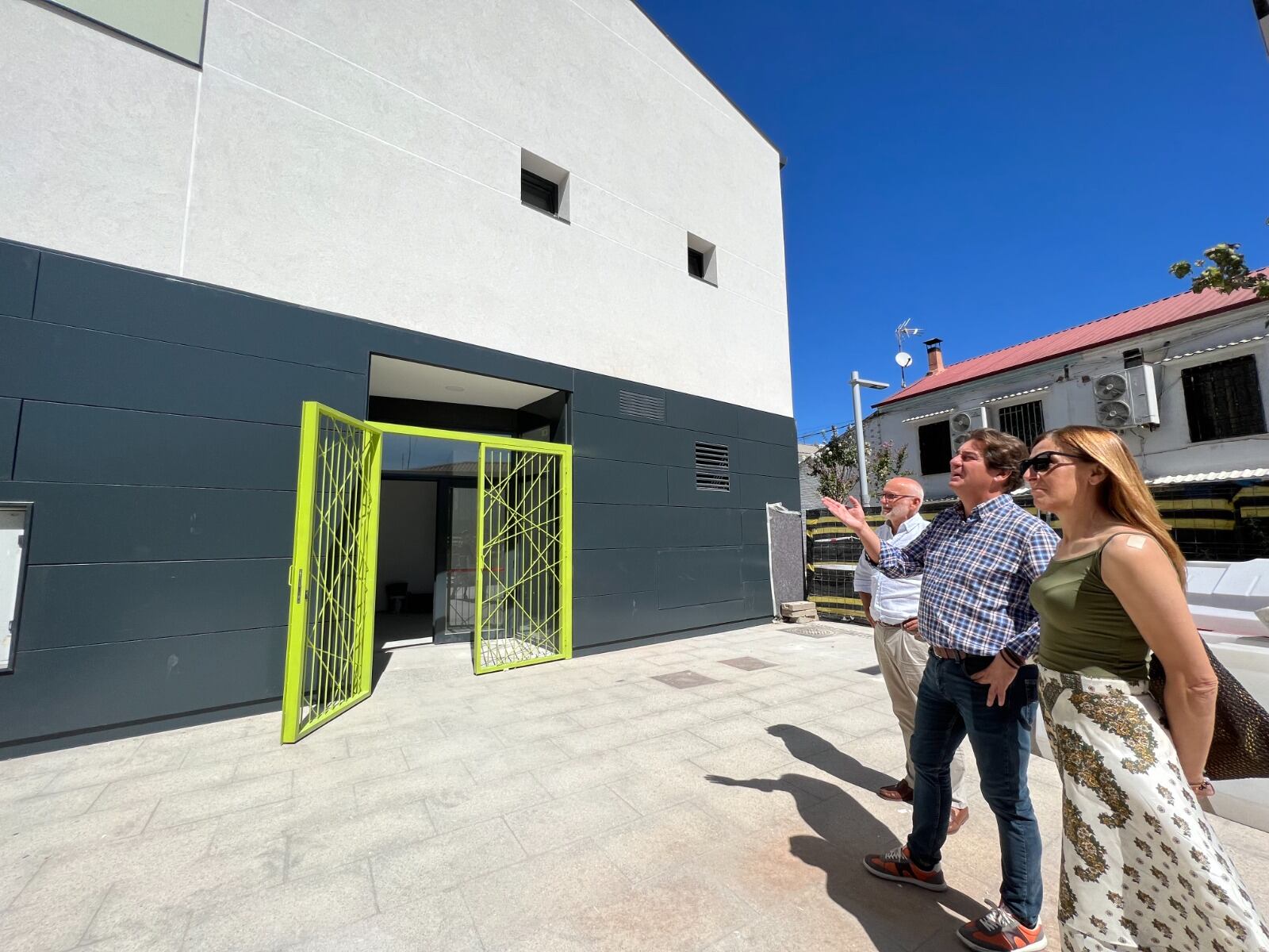 El alcalde de Fuenlabrada ha visitado las obras del espacio municipal Los Arcos