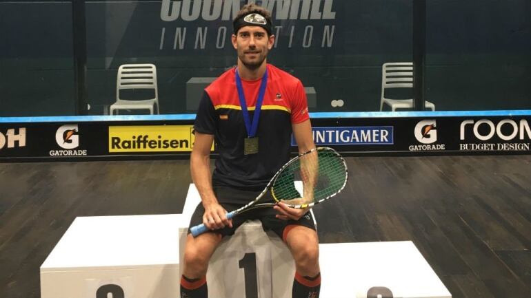 Borja Golán, con su medalla de Campeón de Europa lograda en Austria