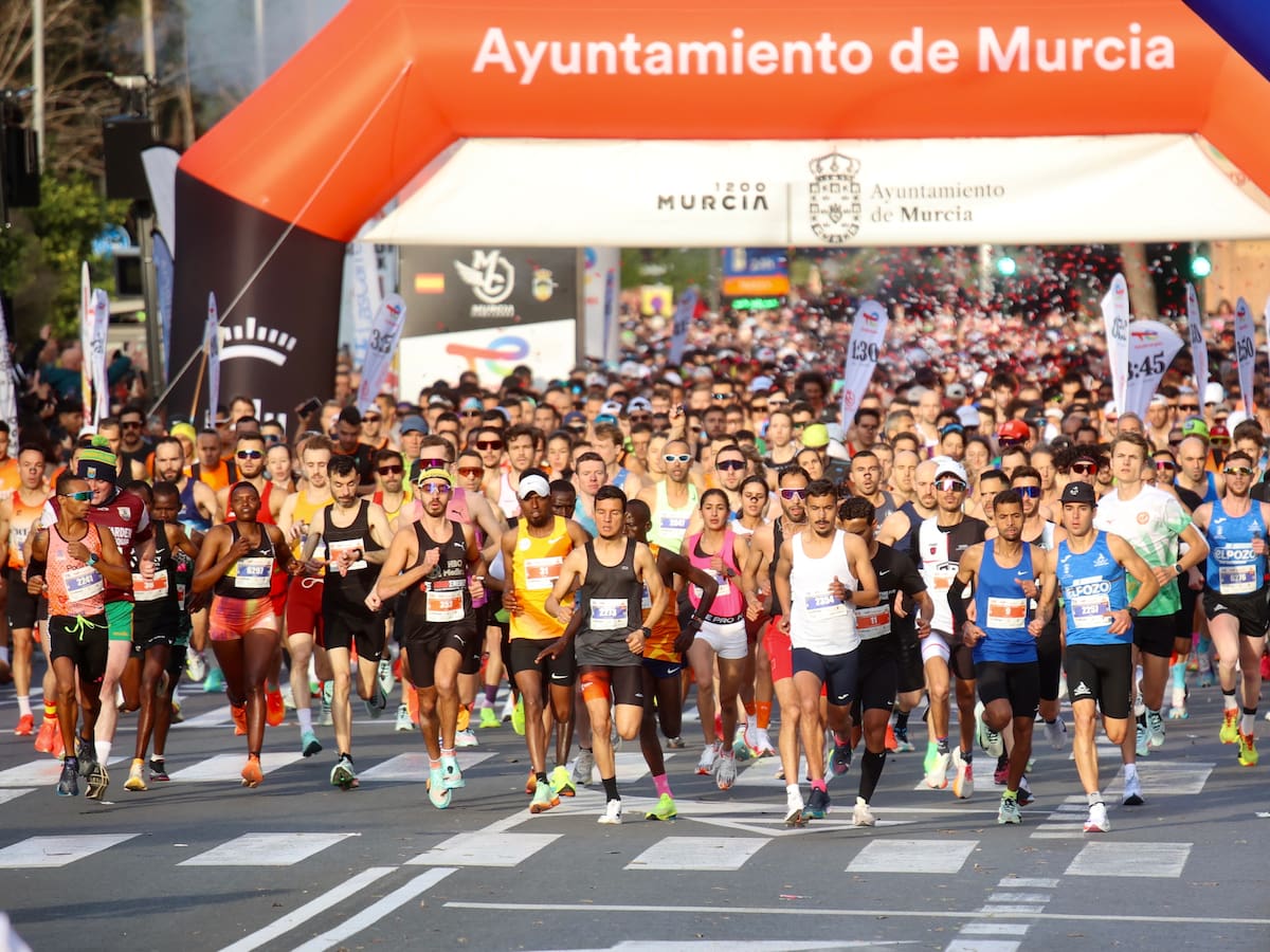 Peter Kariuki y Dominika Stelmach brillan en el TotalEnergies Maratón Murcia Costa Cálida