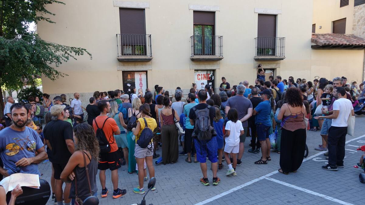Hablamos con José Luis Labrador, alcalde de Manzanares el Real, por la situación del parque del Infantado y del Castillo de los Mendoza