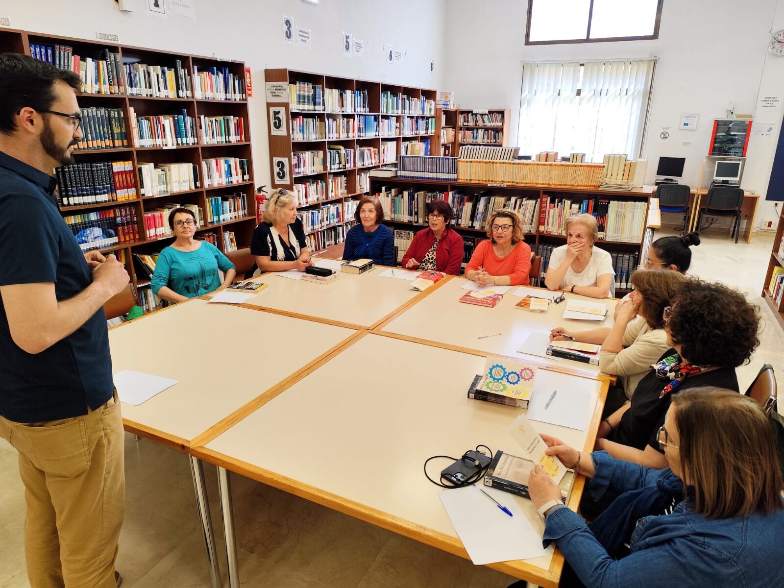 Actividad por el Día del Libro en Motilla del Palancar