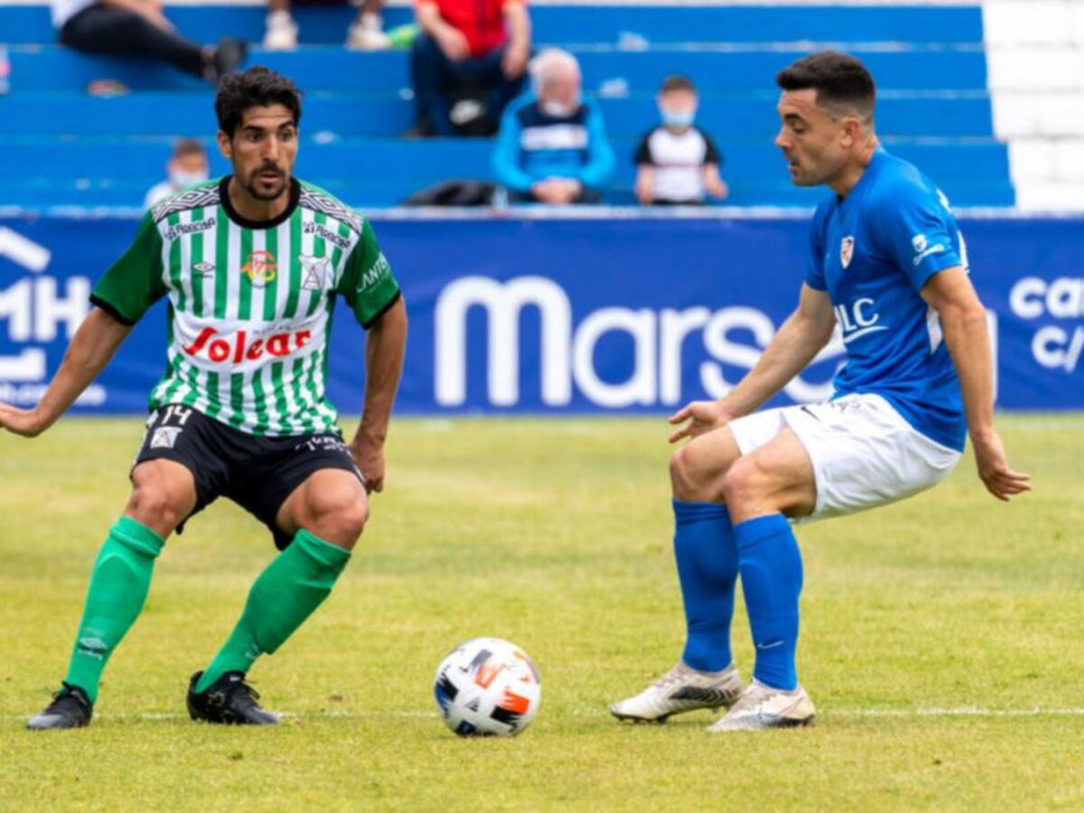Theo García renueva con el Sanluqueño