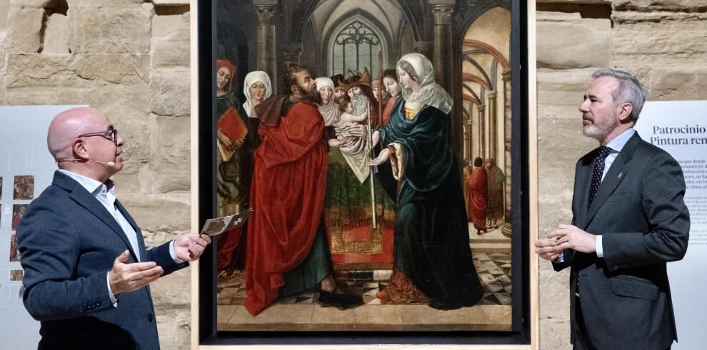 El presidente del Gobierno de Aragón, Jorge Azcón, durante su visita este miércoles al Monasterio de Sijena