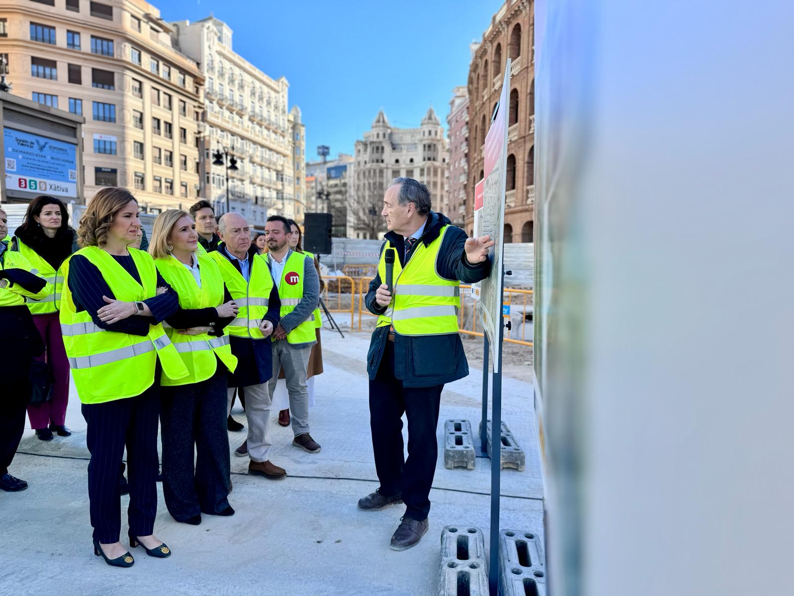 La consellera Salomé Pradas ha visitado esta semana las obras de conexión peatonal entre las estaciones de Xàtiva y Alicante junto a la alcaldesa de València, María José Catalá.