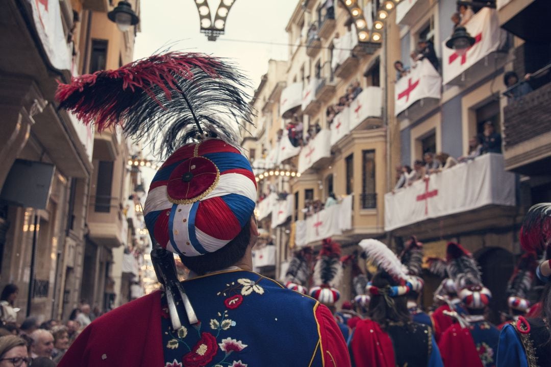 Fiesta de moros y cristianos de Alcoy, que está declarada fiesta de interés internacional.