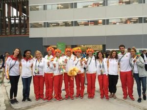 Equipo de gimnasia femenino que ha logrado la medalla de plata en los juegos Paralímpicos