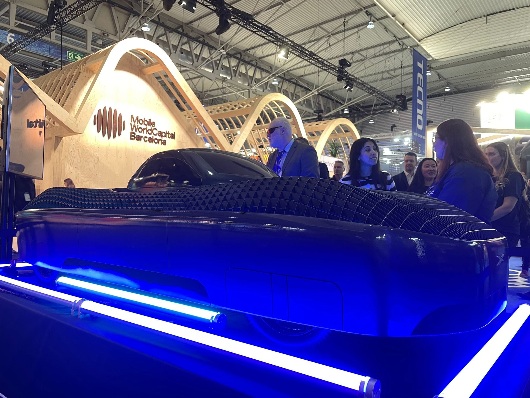 Coche volador creado por Alef Aeronautic, en el Mobile World Congress