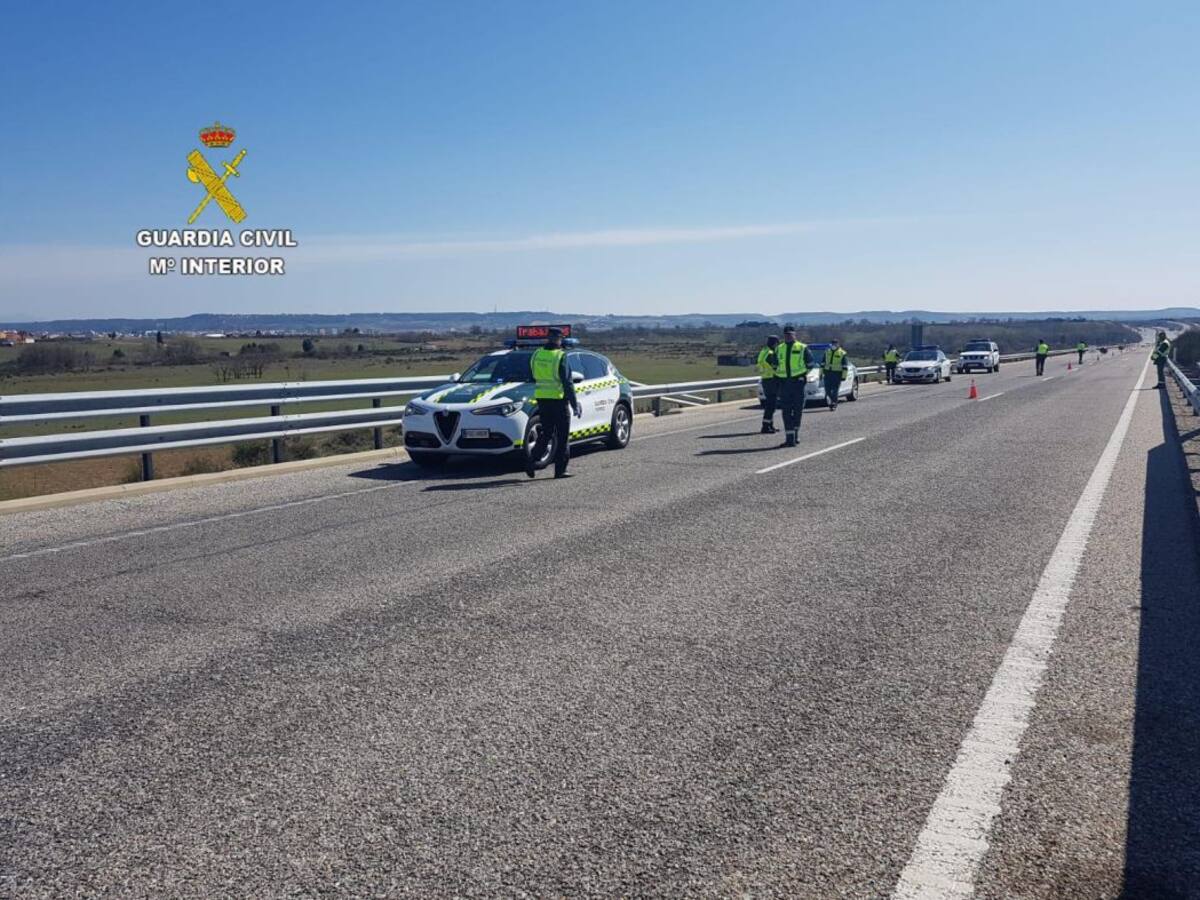 La Guardia Civil caza a dos conductores bebidos en la provincia de León incumpliendo el estado de alarma