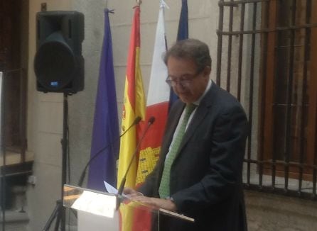 Luis Lafuente, director general de Bellas Artes y Patrimonio Cultural, durante la presentación del Plan Director de la Muralla de Ávila