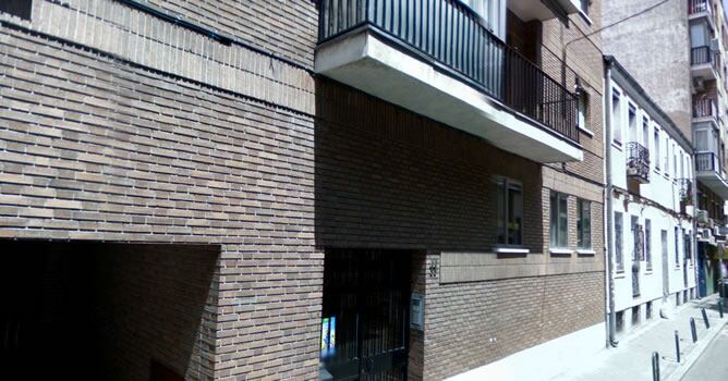 Un hombre de 85 años ha matado presuntamente este martes a su mujer de 74 años en su vivienda, ubicada en el primer piso del número 11 de la calle Luis Vives, en el distrito madrileño de Chamartín