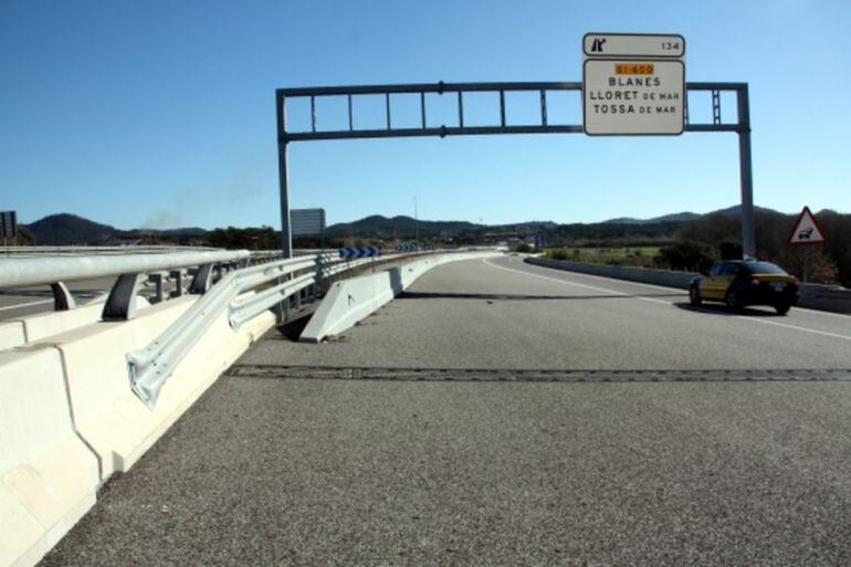 A partir d'aquest punt acaba ara la C-32