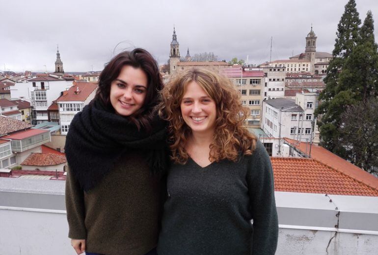 Arantzazu Alonso y Olatz Alonso realizadoras del documental "Rompiendo Moldes"