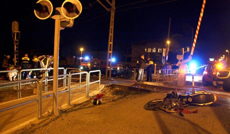 Lugar del accidente, en un paso a nivel en Mollerussa (Lleida).