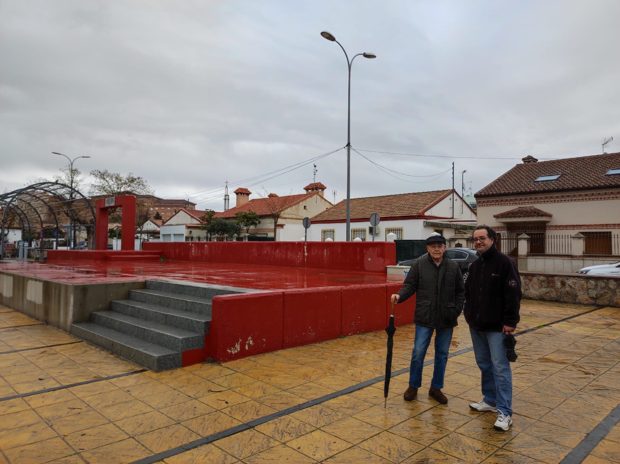 Vecinos del poblado obrero de Toledo