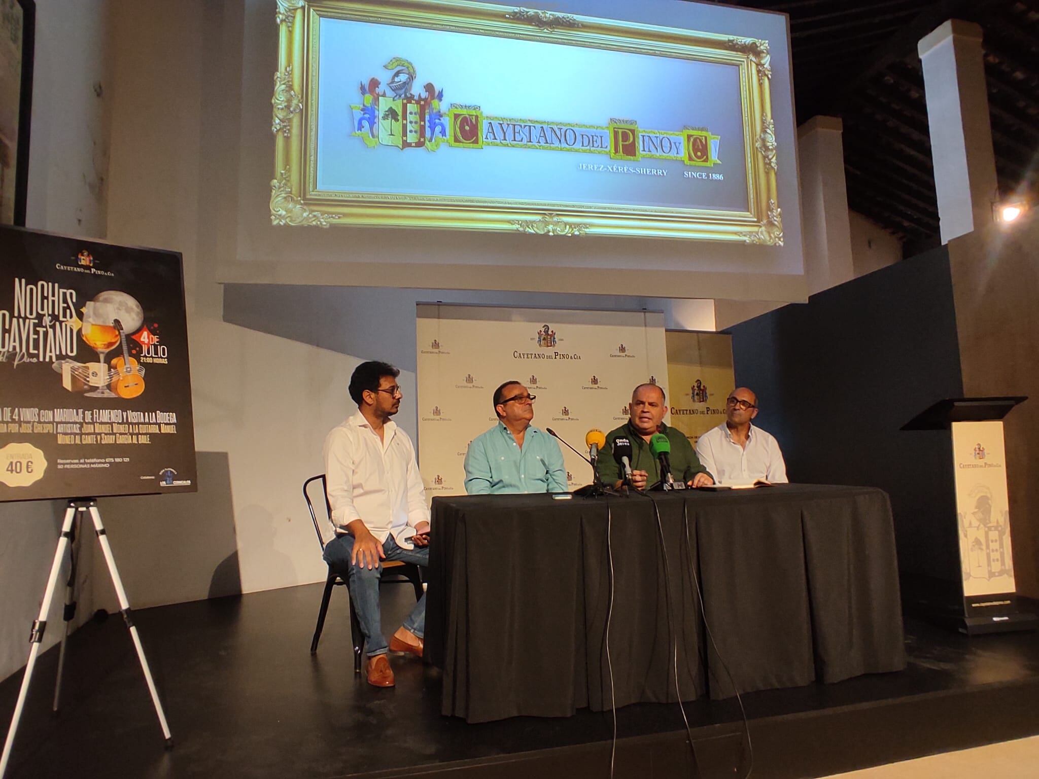 Presentación de este ciclo en las bodegas &quot;Cayetano del Pino&quot;