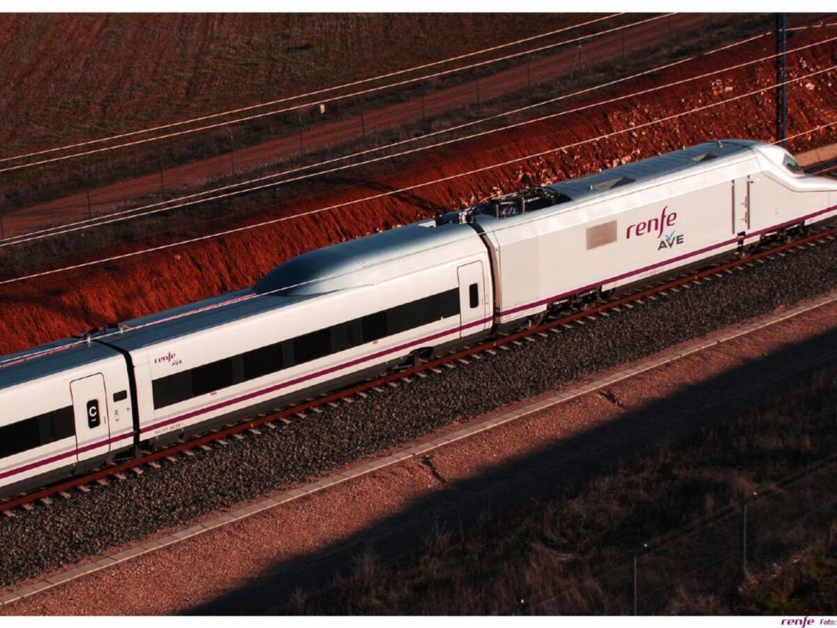 Mure una persona arrollada por el tren en Logroño