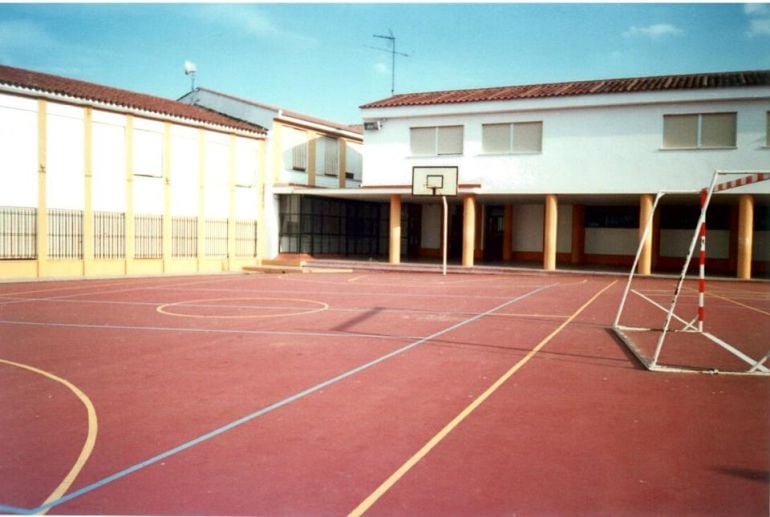 Patio del colegio San Francisco en Almendralejo