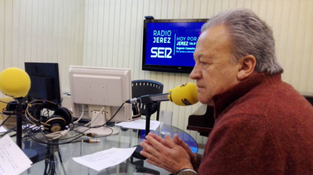 Pedro Pacheco durante una entrevista en Radio Jerez