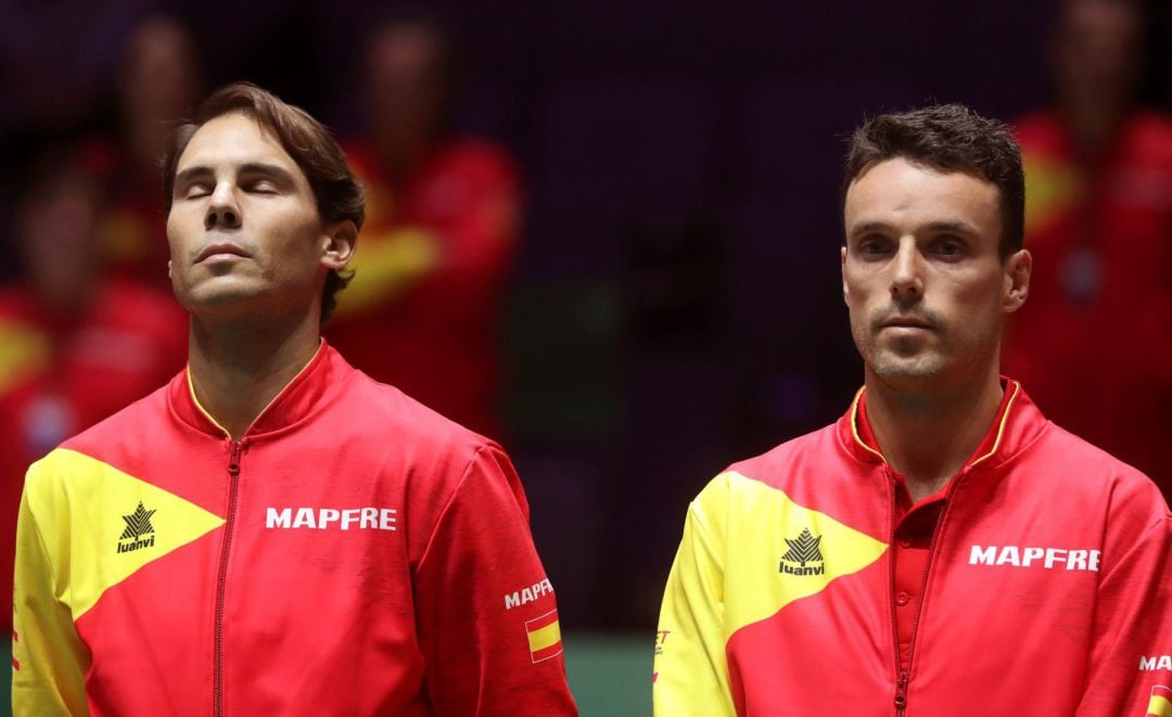 Rafa Nadal y Roberto Bautista durante la Copa Davis